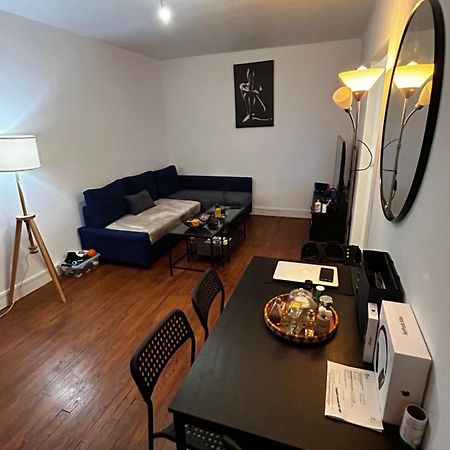 Appartement Meuble Tres Bien Situe Boulogne-Billancourt Exterior photo