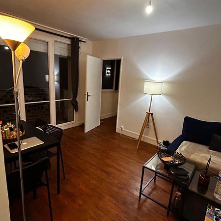 Appartement Meuble Tres Bien Situe Boulogne-Billancourt Exterior photo