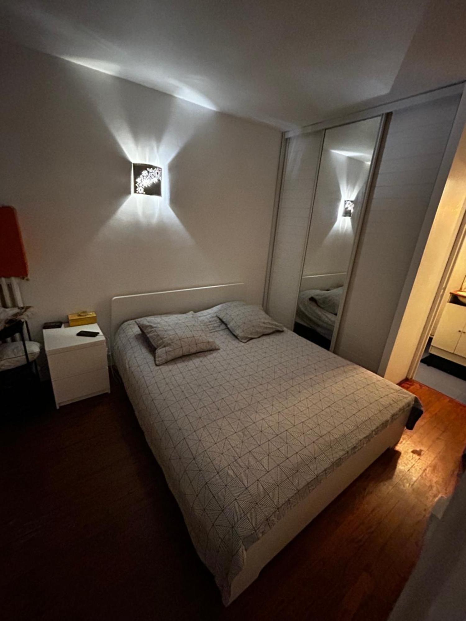 Appartement Meuble Tres Bien Situe Boulogne-Billancourt Exterior photo